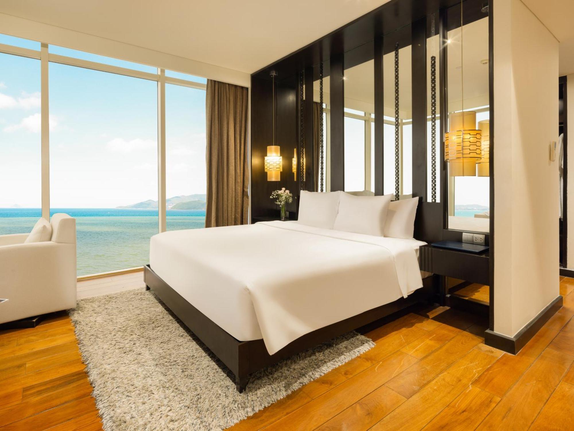 The Costa Nha Trang Residences Exterior photo