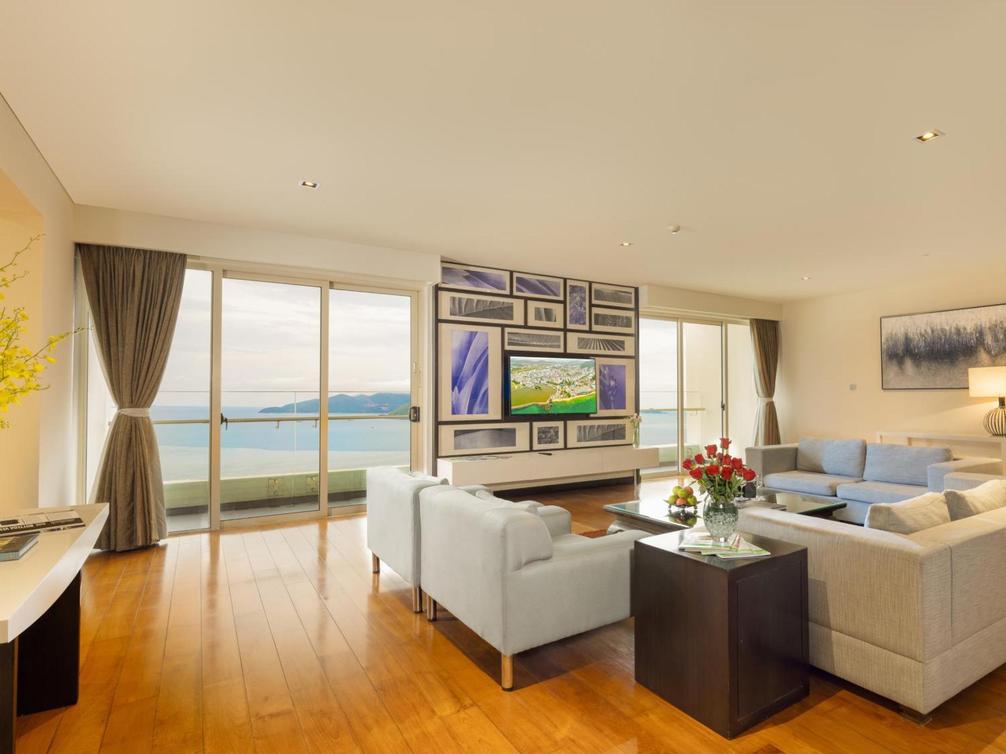 The Costa Nha Trang Residences Exterior photo