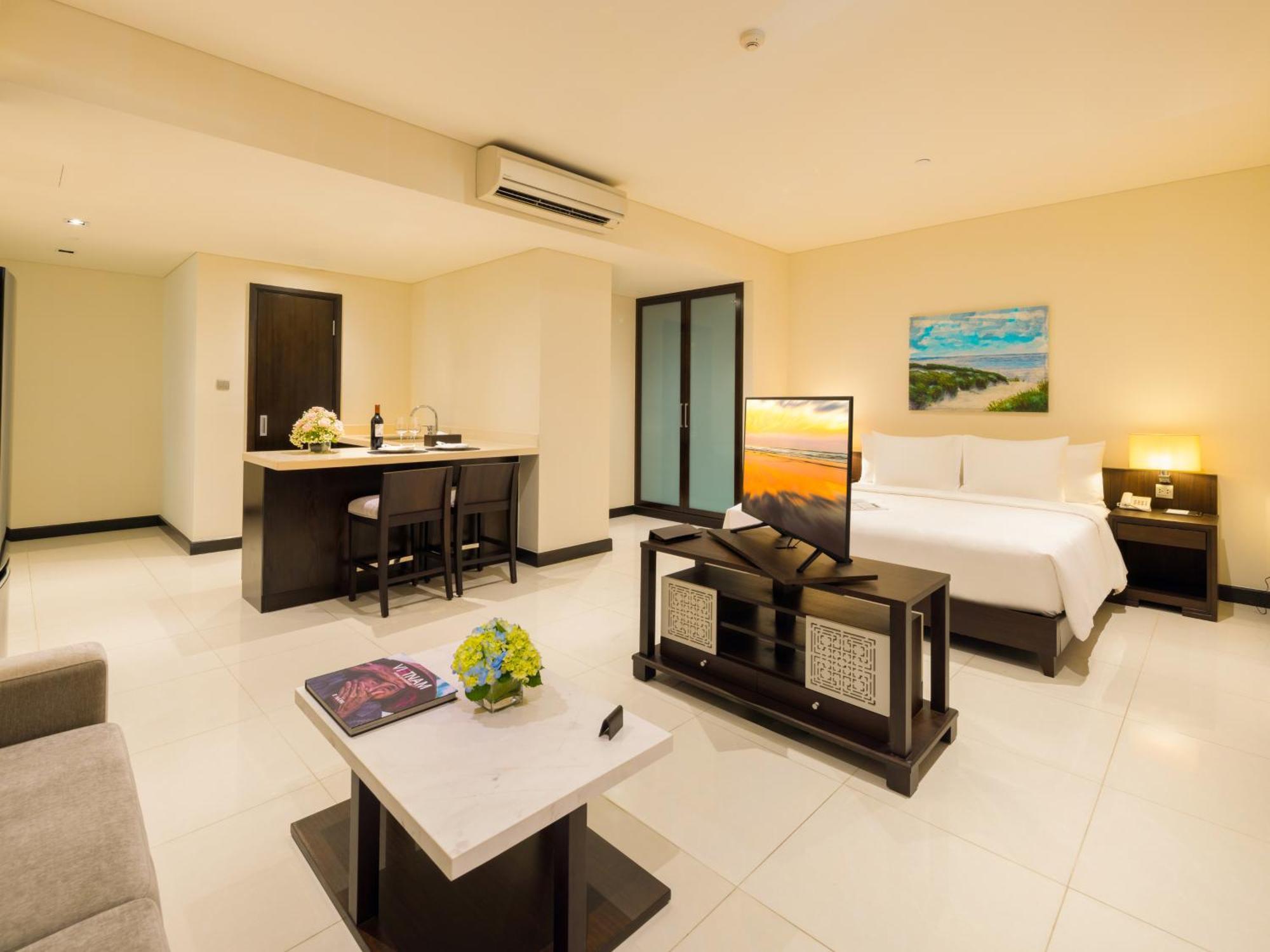 The Costa Nha Trang Residences Exterior photo